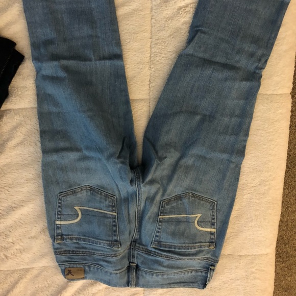 American Eagle Artist Crop Jeans - Picture 4 of 5